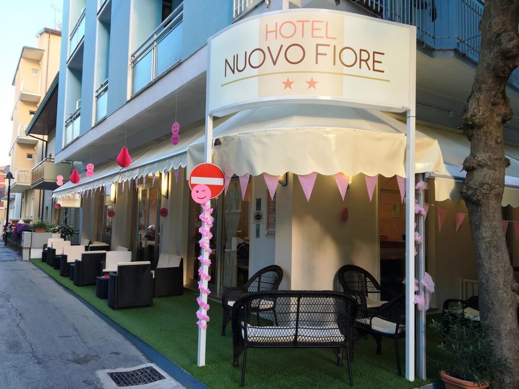 Hotel Nuovo Fiore 카톨리카 외부 사진