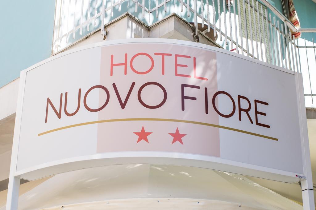 Hotel Nuovo Fiore 카톨리카 외부 사진