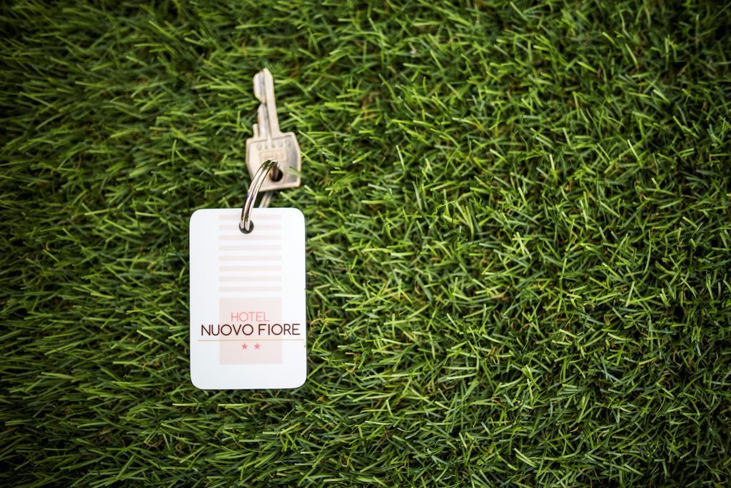 Hotel Nuovo Fiore 카톨리카 외부 사진